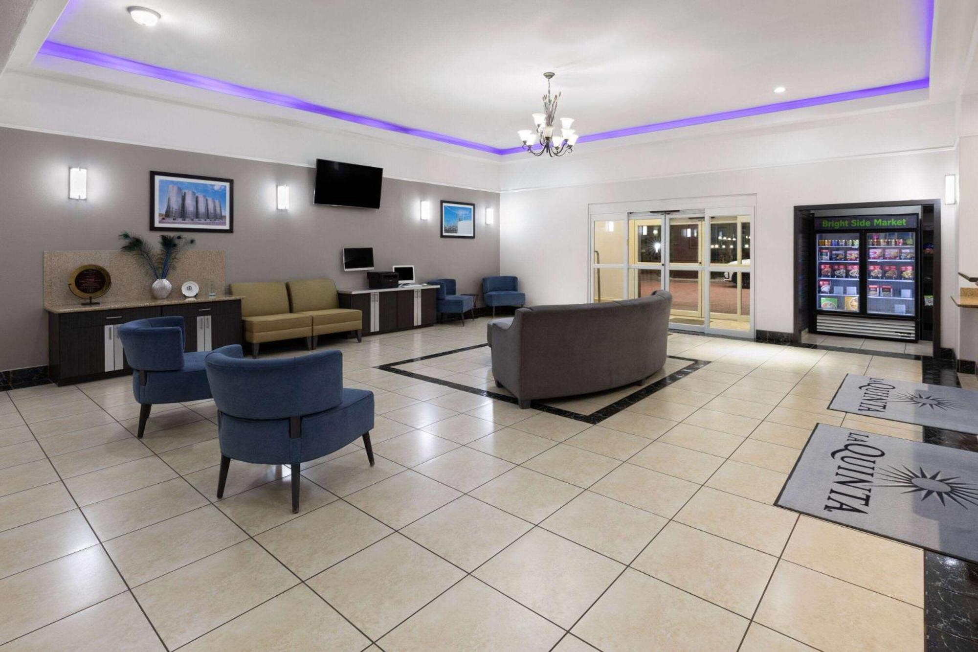 La Quinta By Wyndham Deer Park Ξενοδοχείο Εξωτερικό φωτογραφία